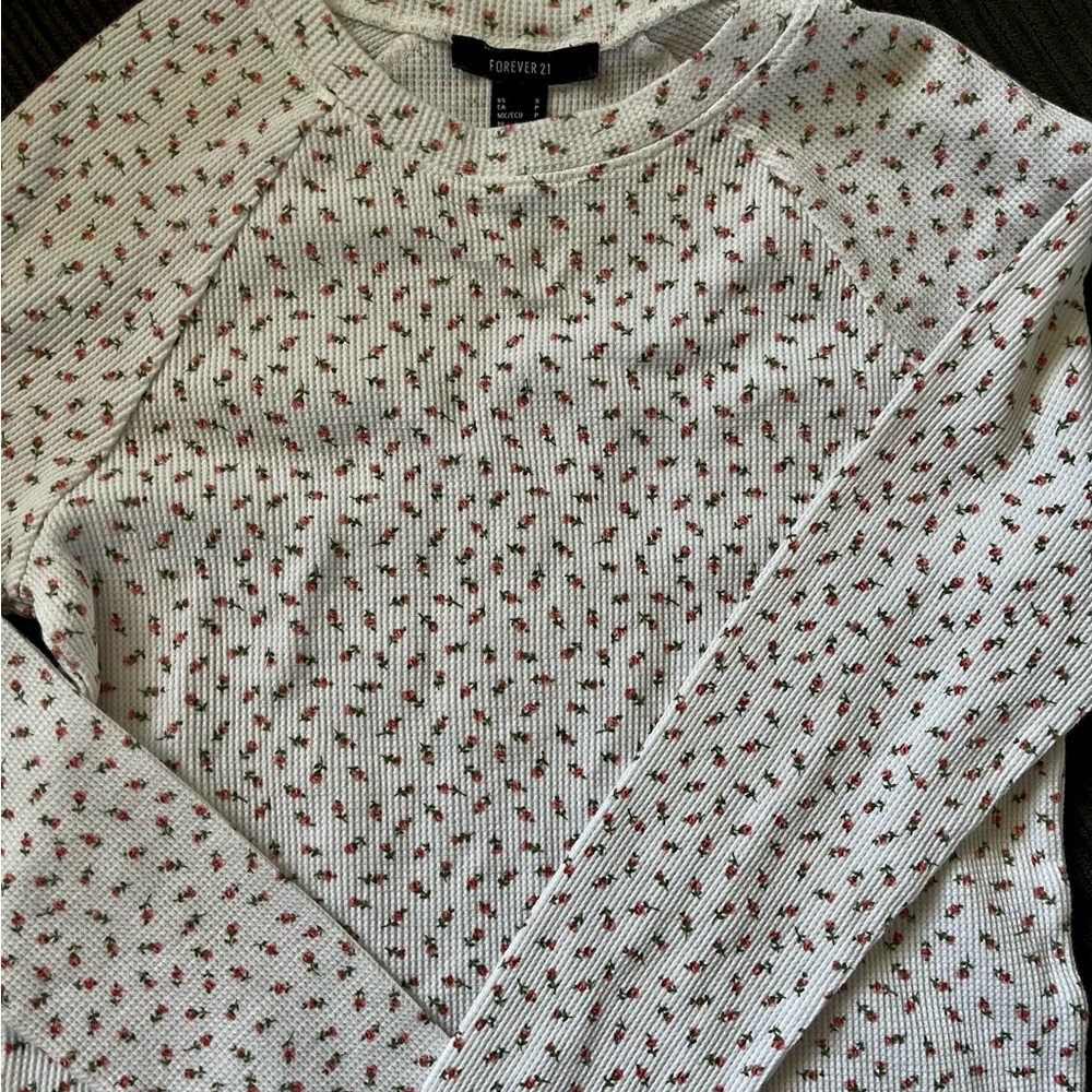 Forever 21 Floral Thermal